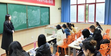 学术月讲座3.jpg 学术月讲座3.jpg